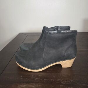 Dansko Black Nubuck Ankle Booties Women's EU 39/US 8.5-9 Comfort Clog Side Zip